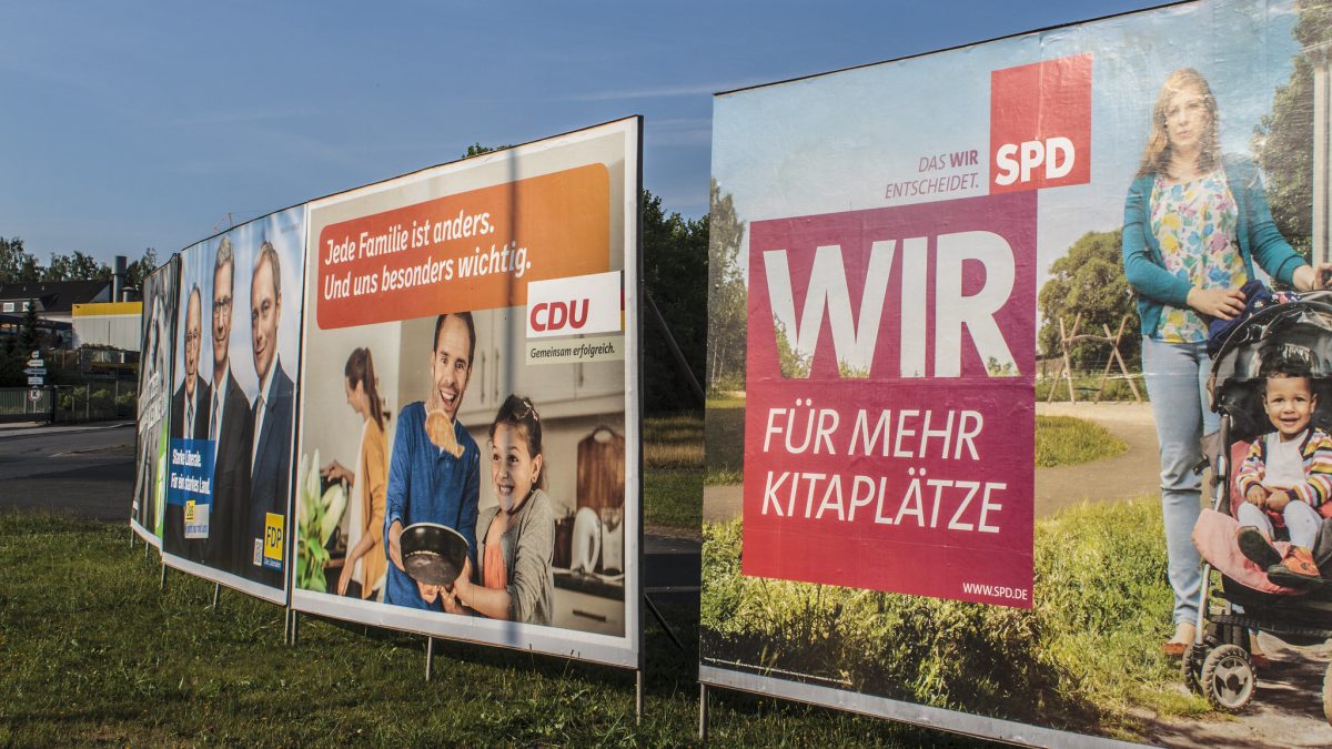Großplakate zur Bundestagswahl 2024, Bild: tedesco57 via Flickr, Creative Commons - Attribution-NonCommercial 2.0 Generic
